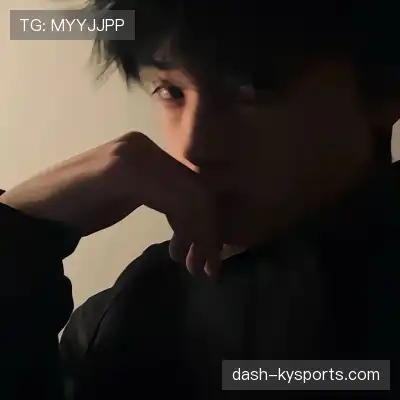 魏航钦